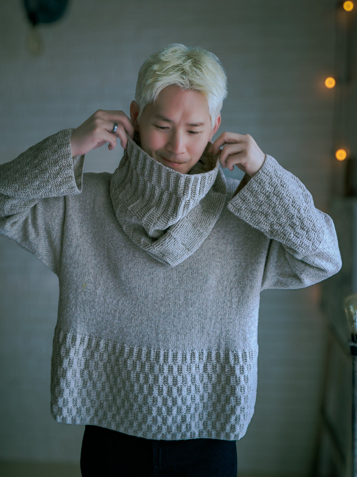 Kesshou Cowl by Rastus Hsu