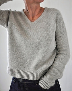 SiMPLE Vneck by ANKESTRiCK