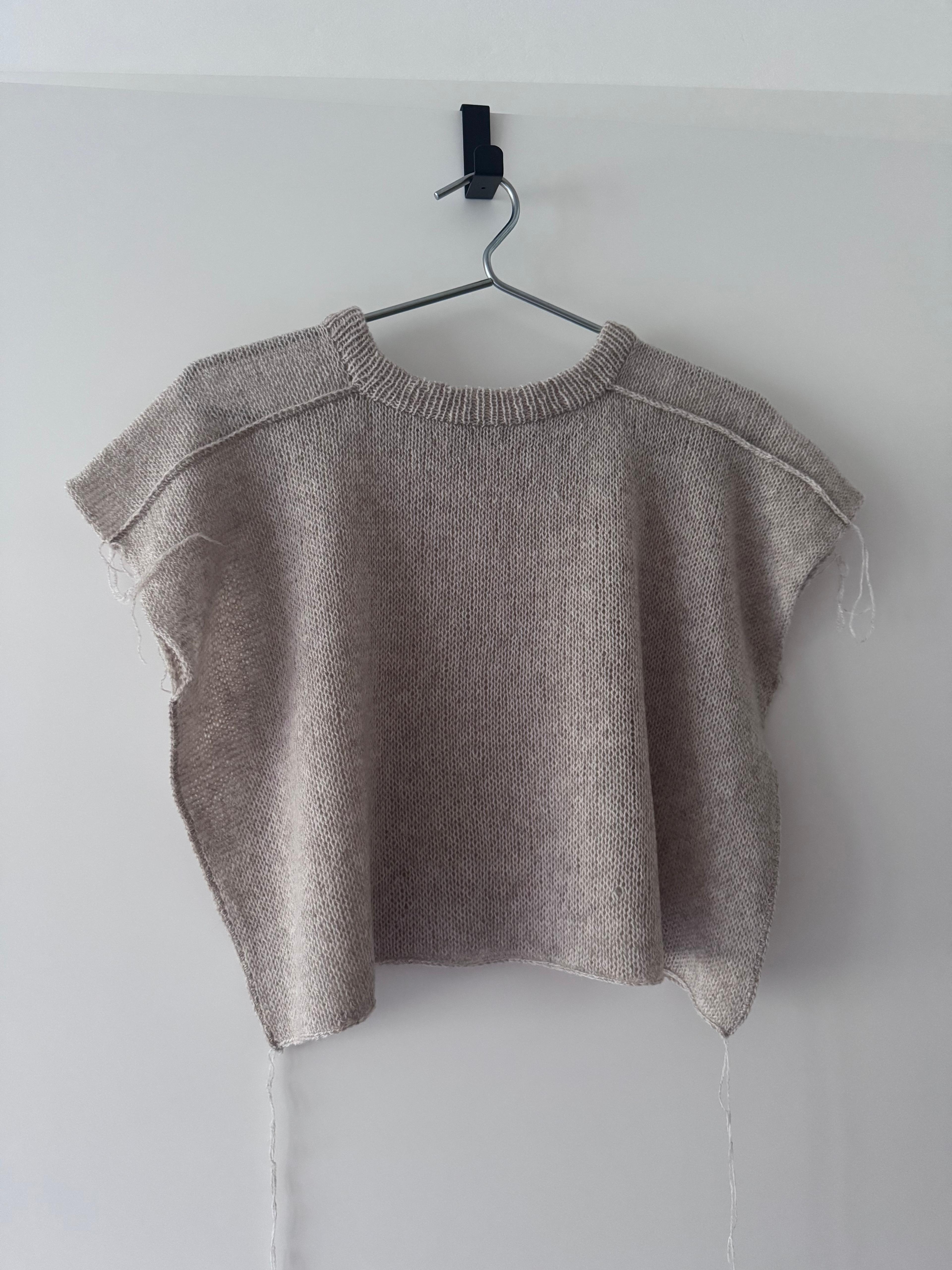 Fezā Sweater by SINCHENS