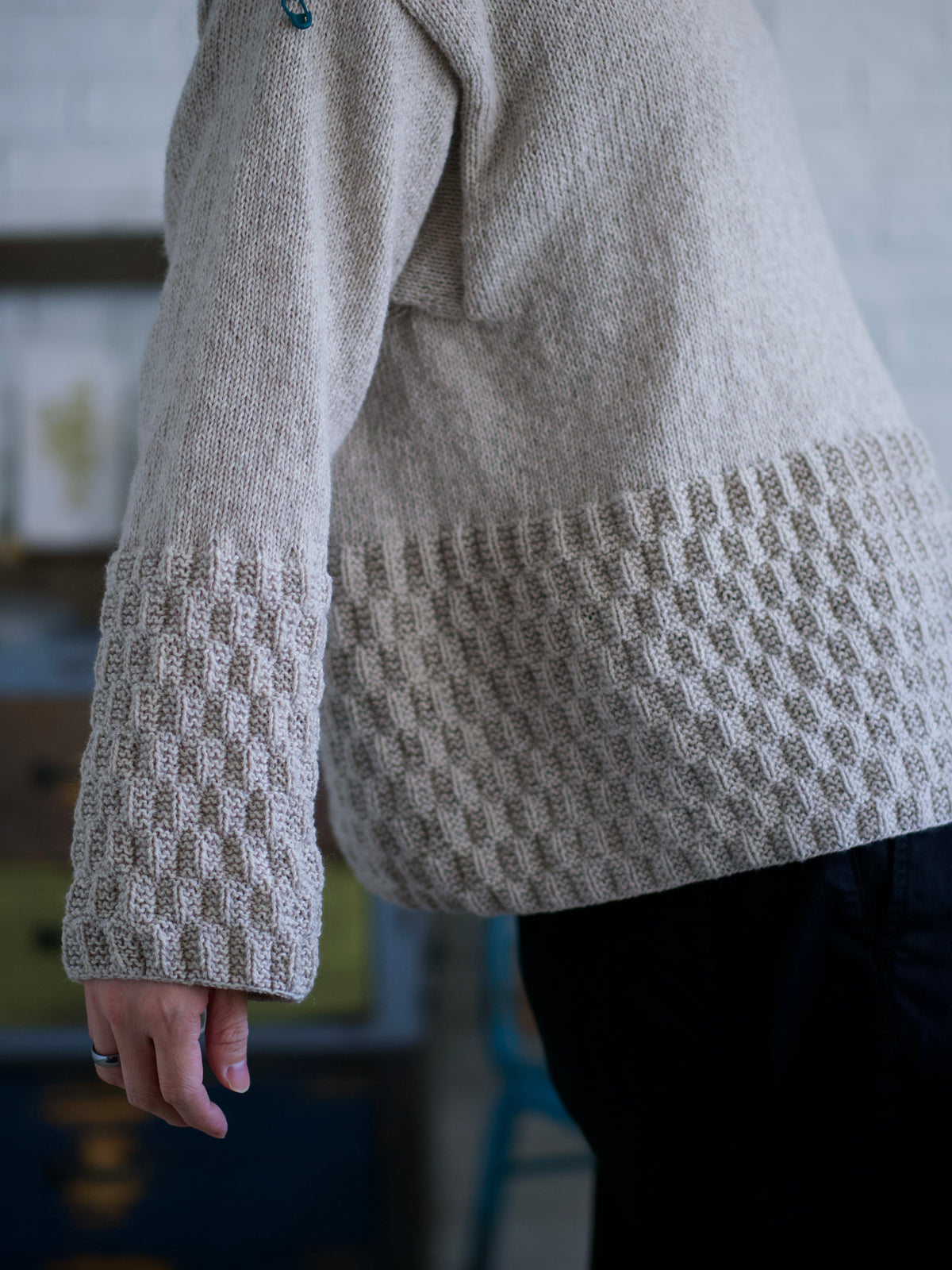Kesshou Pullover by Rastus Hsu